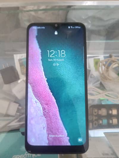 Samsung Mobile A20