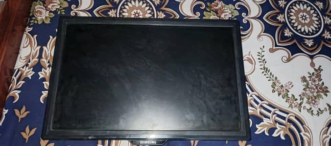  Samsung LED TV 32" — Sale