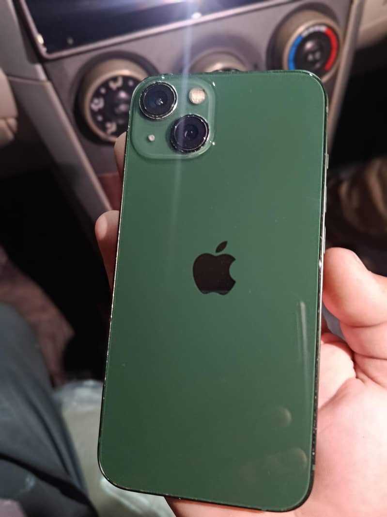 Apple iPhone 13 0