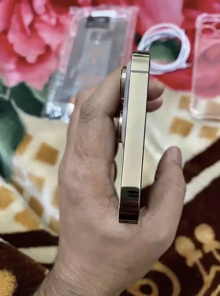 Apple iPhone 14 Pro 6