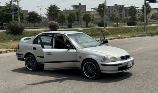 Honda Civic 1997 Perfect ConditionBetrtn Cultus,City,Alto,Santro,Liana