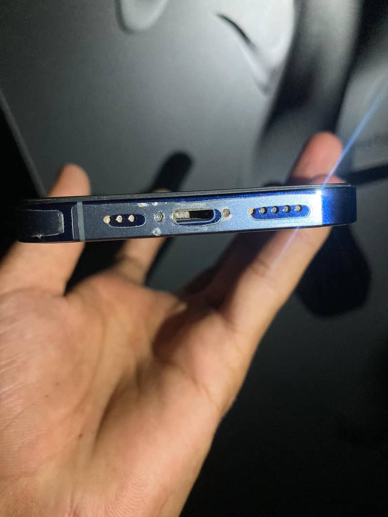 Apple iPhone 13 Pro 2