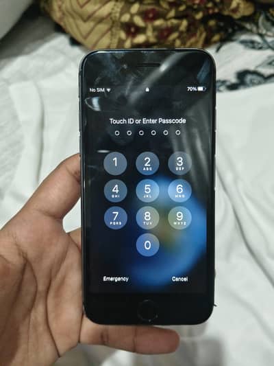 Apple iPhone 8