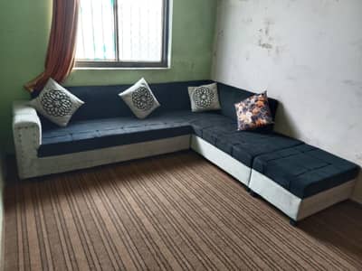L shapes comfortbale sofa
