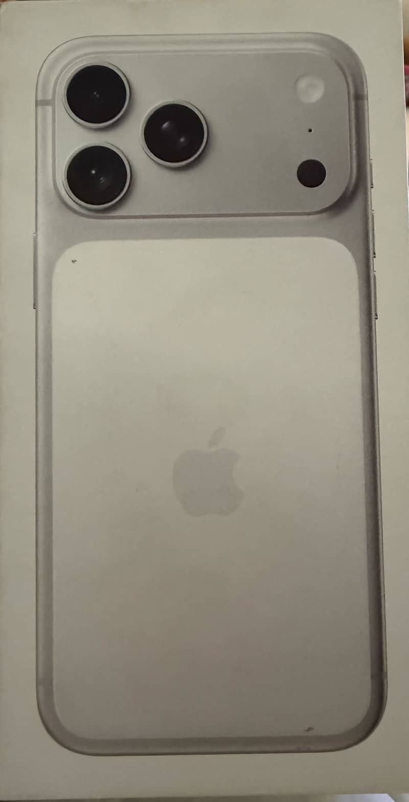 Apple iPhone 17 Pro Max 1