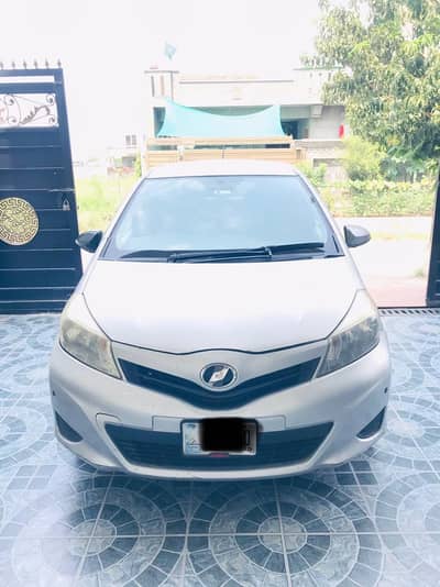 Toyota Vitz 2011