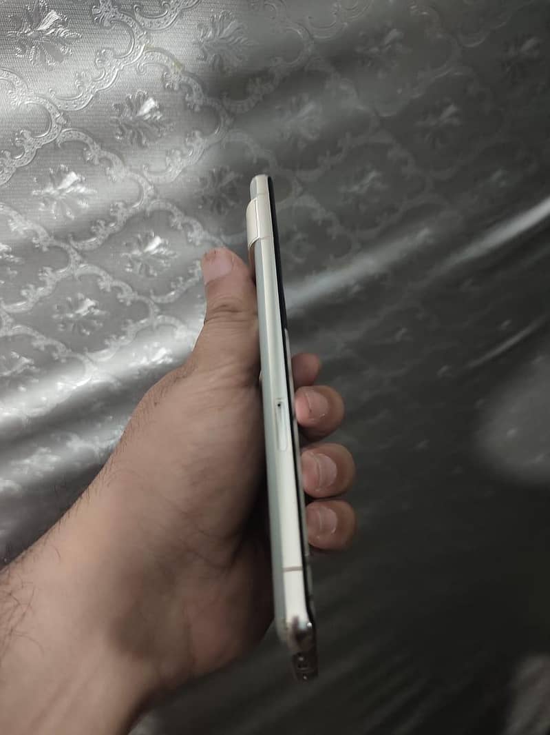 Google Pixel 7 Pro 2