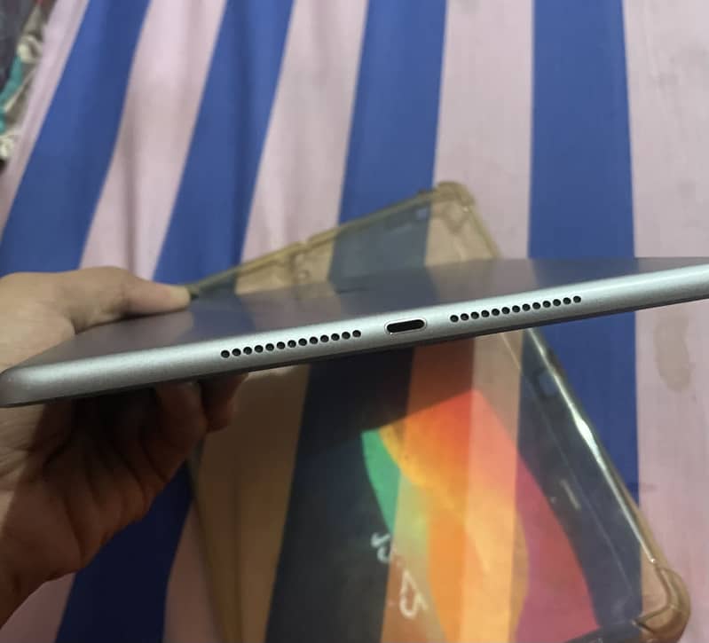 iPad 6th Generation 5
