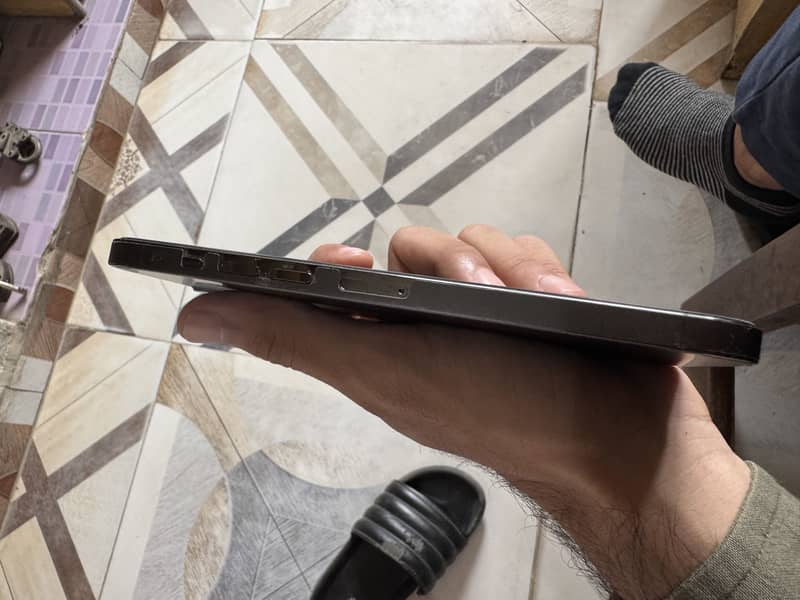 Apple iPhone 13 Pro Max 3