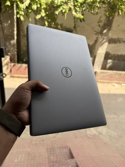Dell latitude 5410 | i5-10th gen | 8gb ram 256 ssd | ultra display