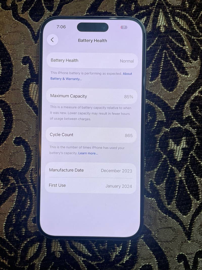 Apple iPhone 15 pro 6