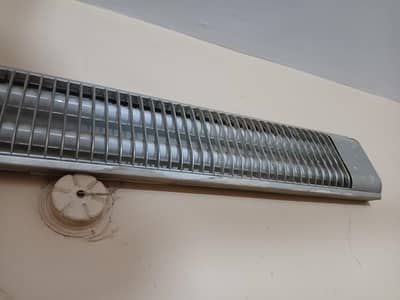 tube light . two in one. 3 lights hain is jesi. 2000 each light.