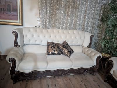Heavy sofa for sale urgent
