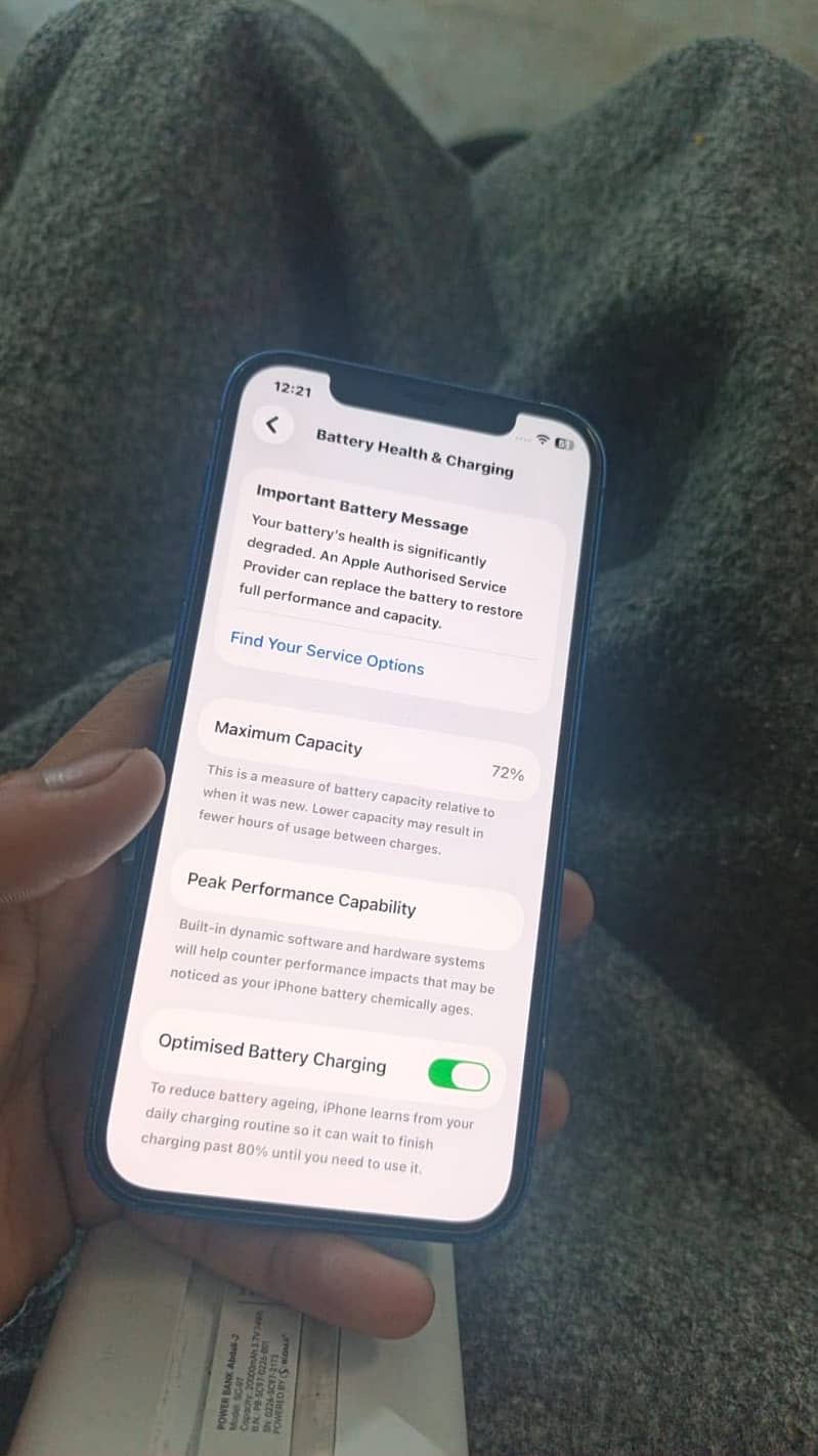 Apple iPhone 12 4