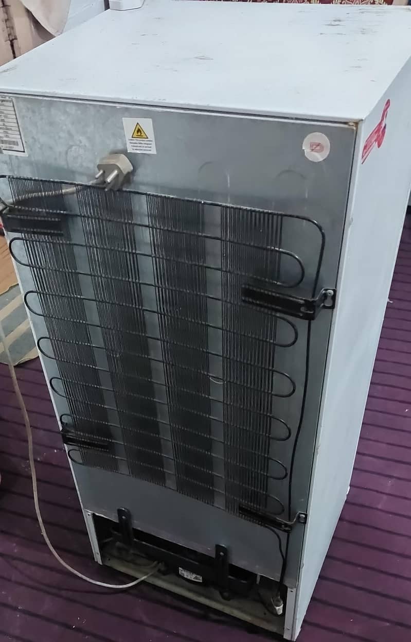 Dawlance refrigerator 4