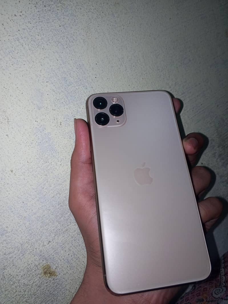 Apple iPhone 11 Pro Max 0