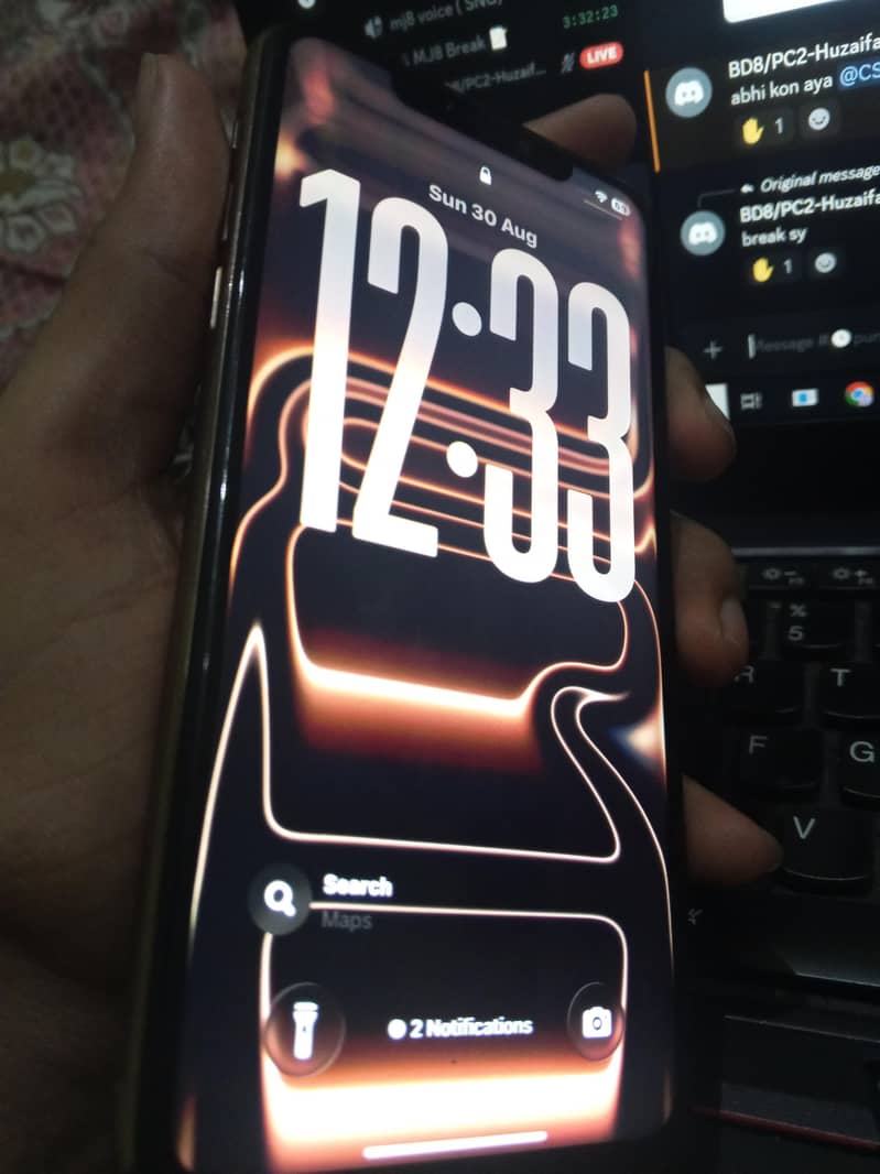 Apple iPhone 11 Pro Max 2