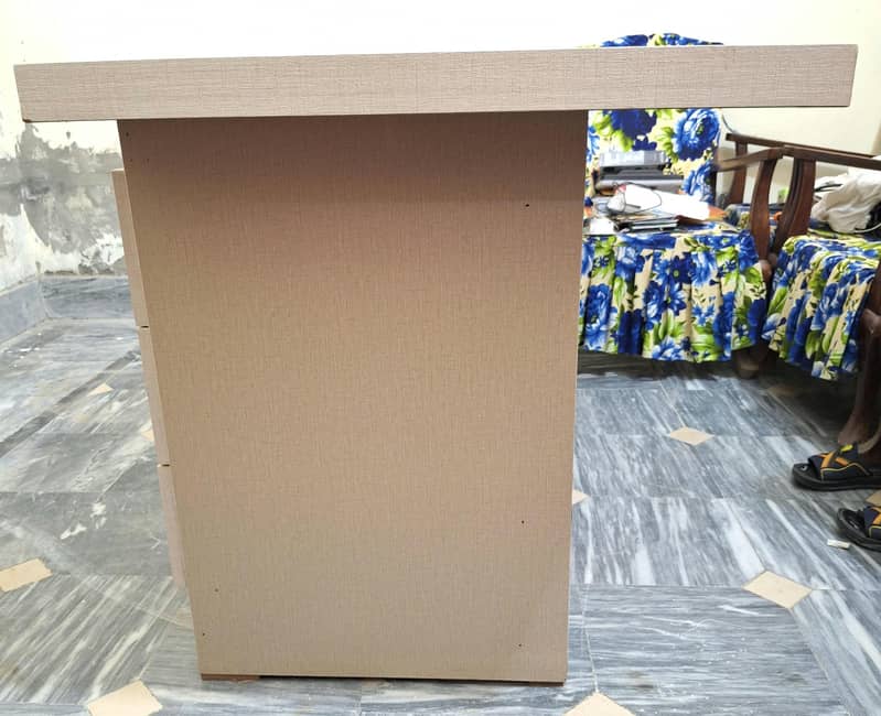 Computer Tables 2.5×5 Double Box 2 pcs 4
