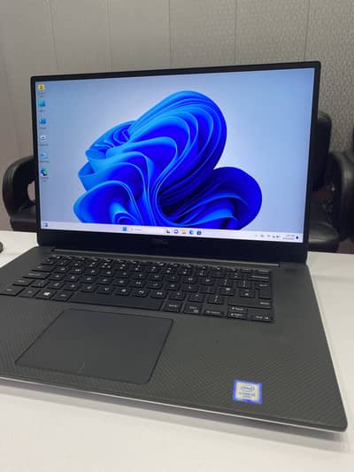 Dell precision 5540 | Core i5-9th gen | 16/256ssd | 4 gb Nvidia