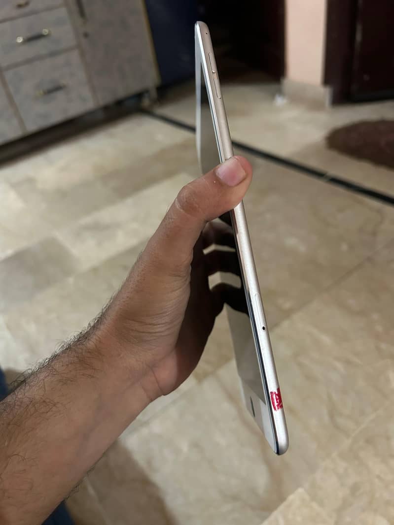 ipad mini 4 4