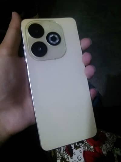Infinix Smart 8 Pro