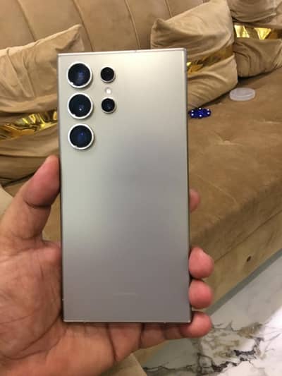 Samsung Mobile S24 Ultra up for sale