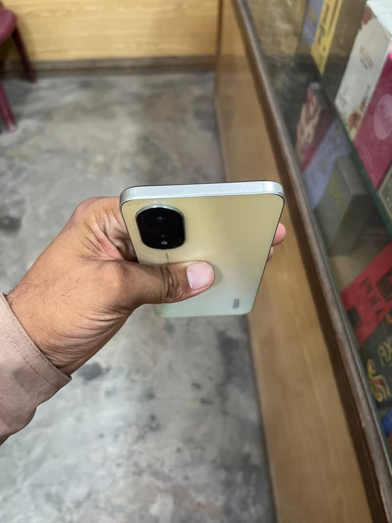 OPPO A38 4