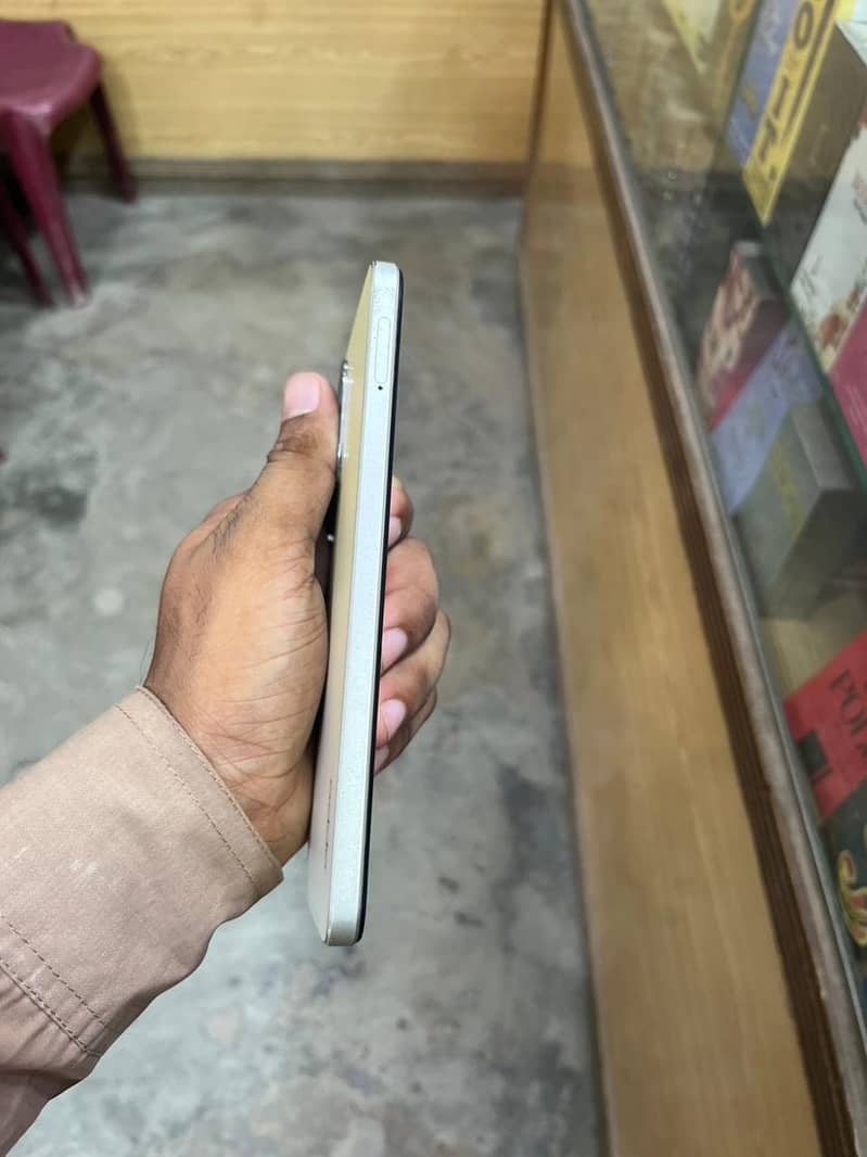 OPPO A38 5