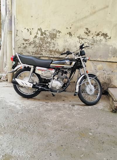Honda CG 125 Special Edition 2025
