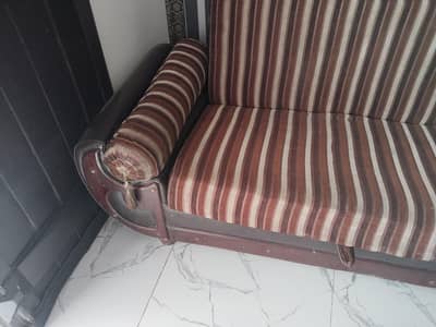Good condition sofa cm bed RS 15000.