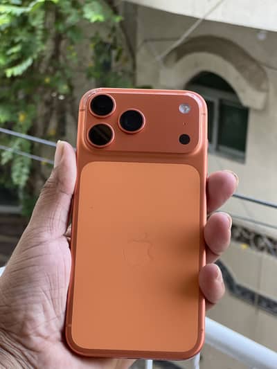 iPhone 17 Pro Max Factory unlock 3 month sim time physical e 92 health
