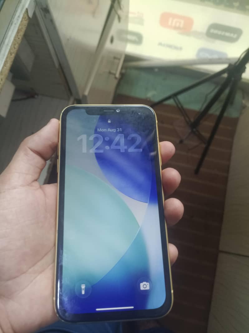 Apple iPhone 11 1