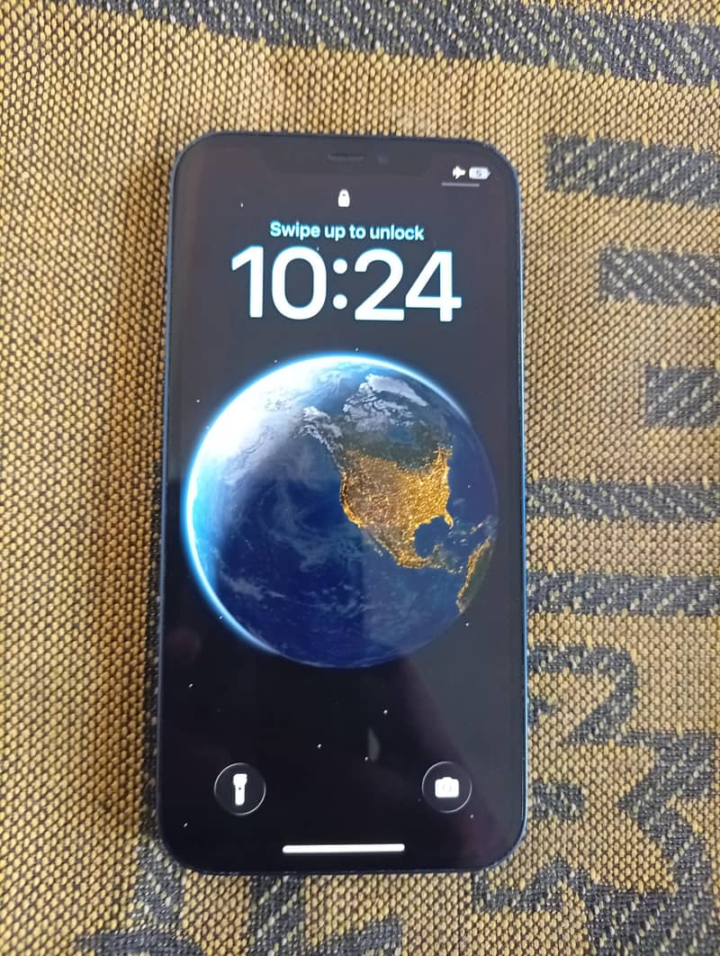Apple iPhone 12 1
