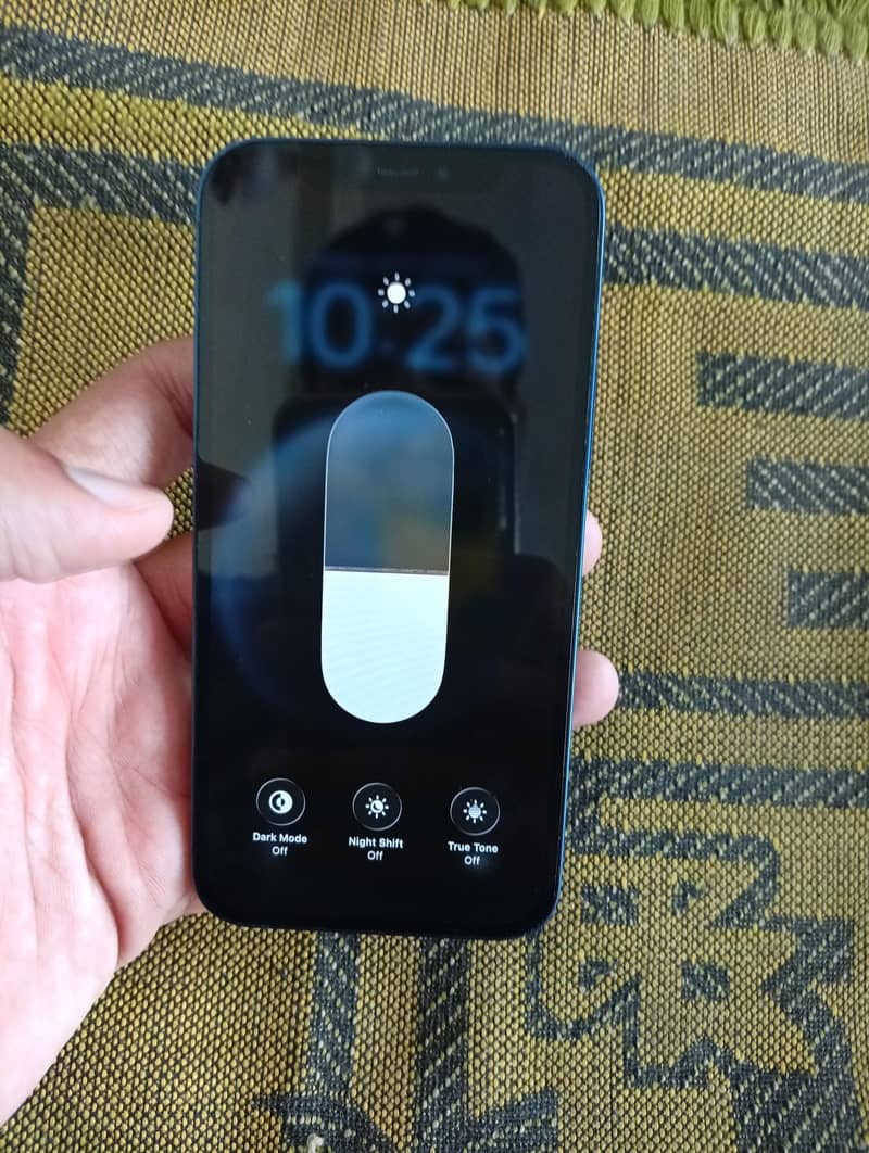 Apple iPhone 12 2
