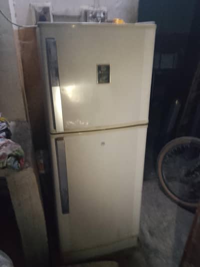 dawlance fridge