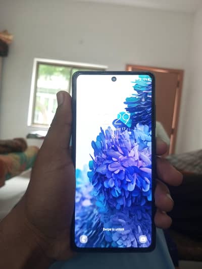 Samsung Mobile S20 FE