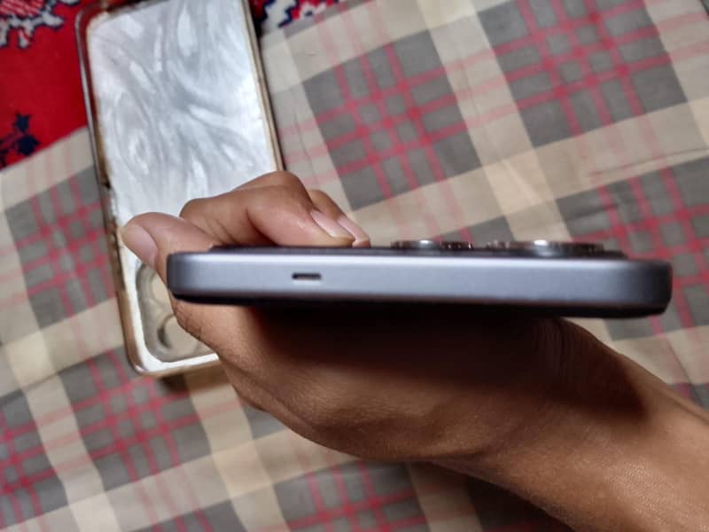 Tecno spark 40 4