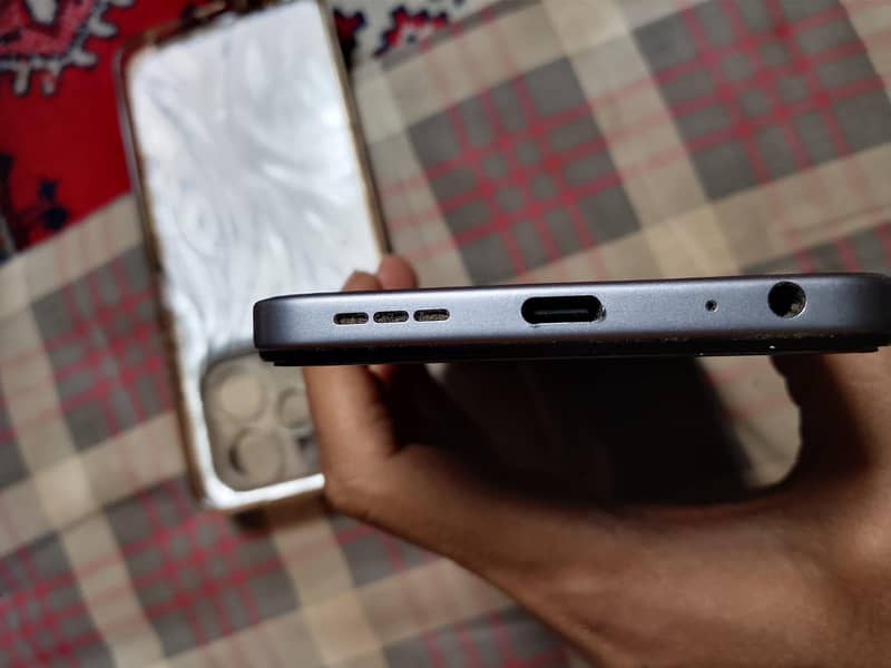 Tecno spark 40 5