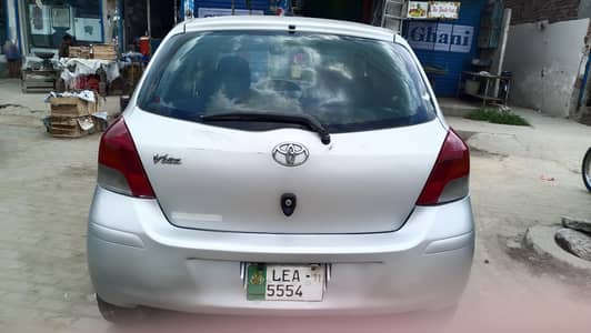 Toyota Vitz 2011