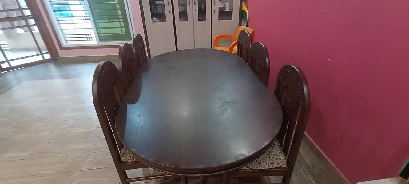 Dining Table 6 seater 4