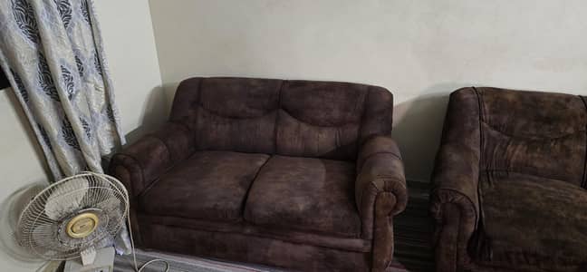 7 seater sofa set  urgent sale