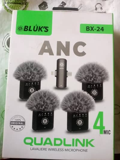new speaker hai 4 aur 1 mahine chale hue hain 11 mahine ke warranty ha
