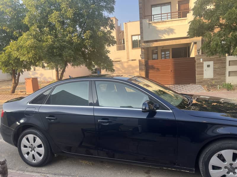 Audi A4 2011 4