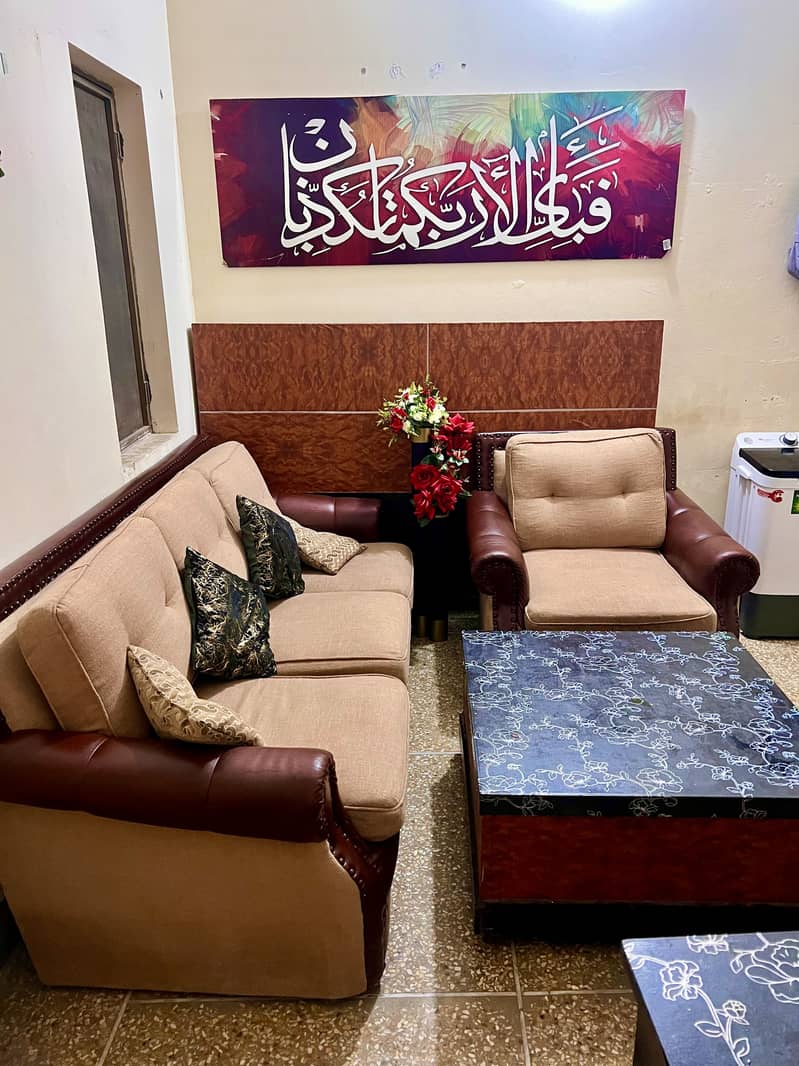 Sofa set 0