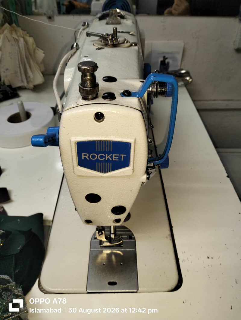 Rocket sewing machine original 2