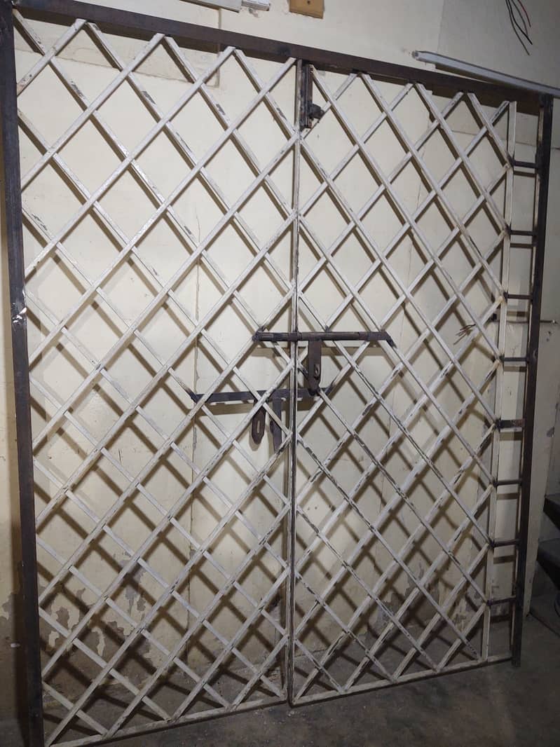 Heavy gate 6 height 5 width 0
