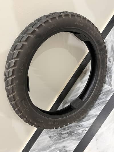 Panther Tubeless Tyre Size 100-90-18, 6Ply