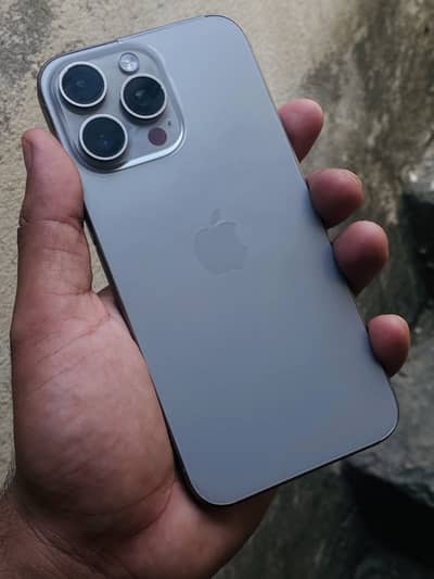 Apple iPhone 15 Pro Max