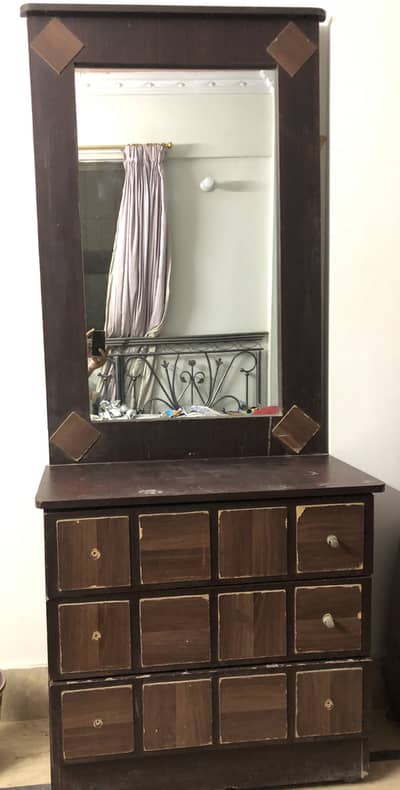 Dressing table for sale