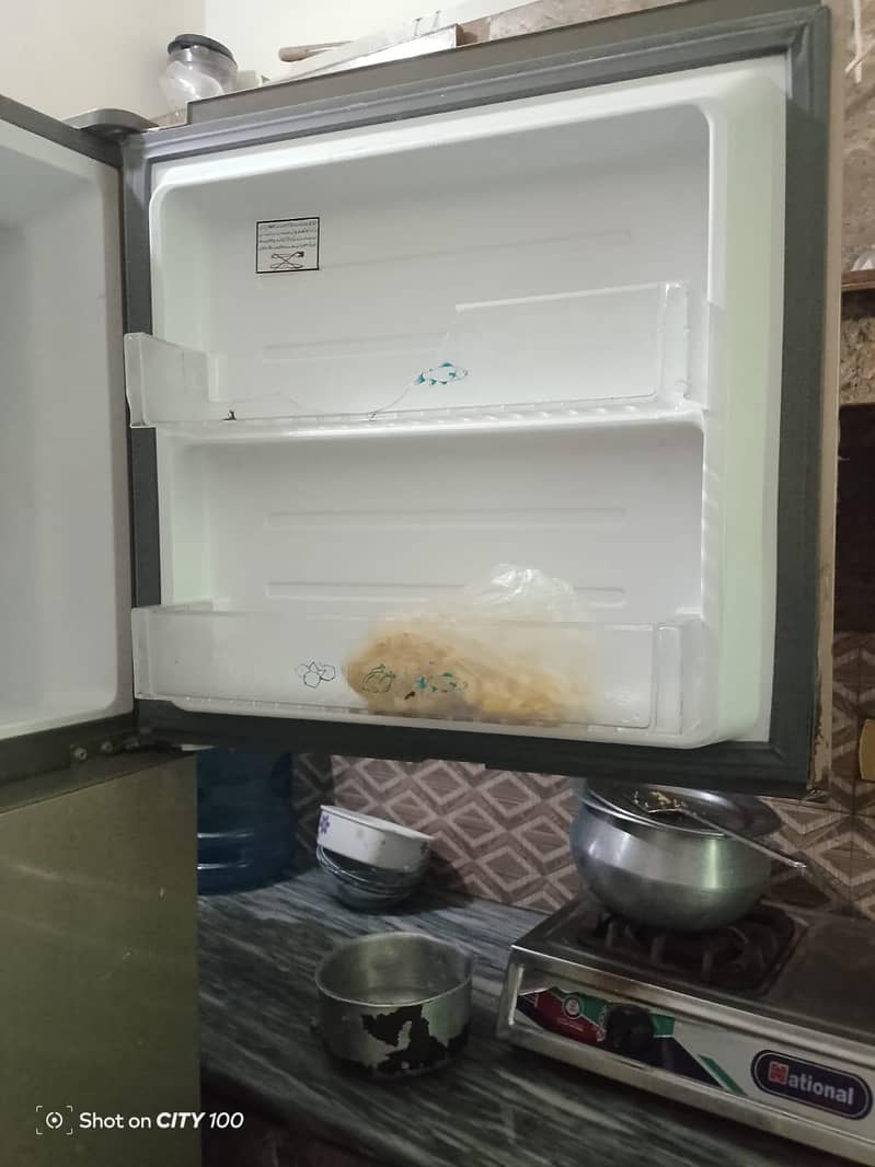 Haier Fridge 4